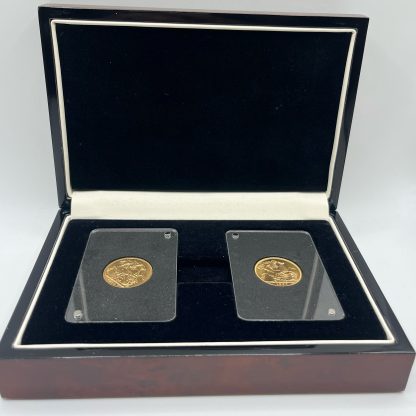 1957 Elizabeth II & 1926 George V Gold Sovereign Set - Image 3